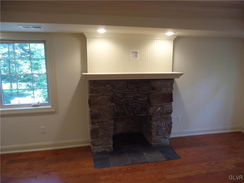 444 Rock Cliff Road Emmaus, PA 18049 - Photo 10 of 30 Gallery Image 10