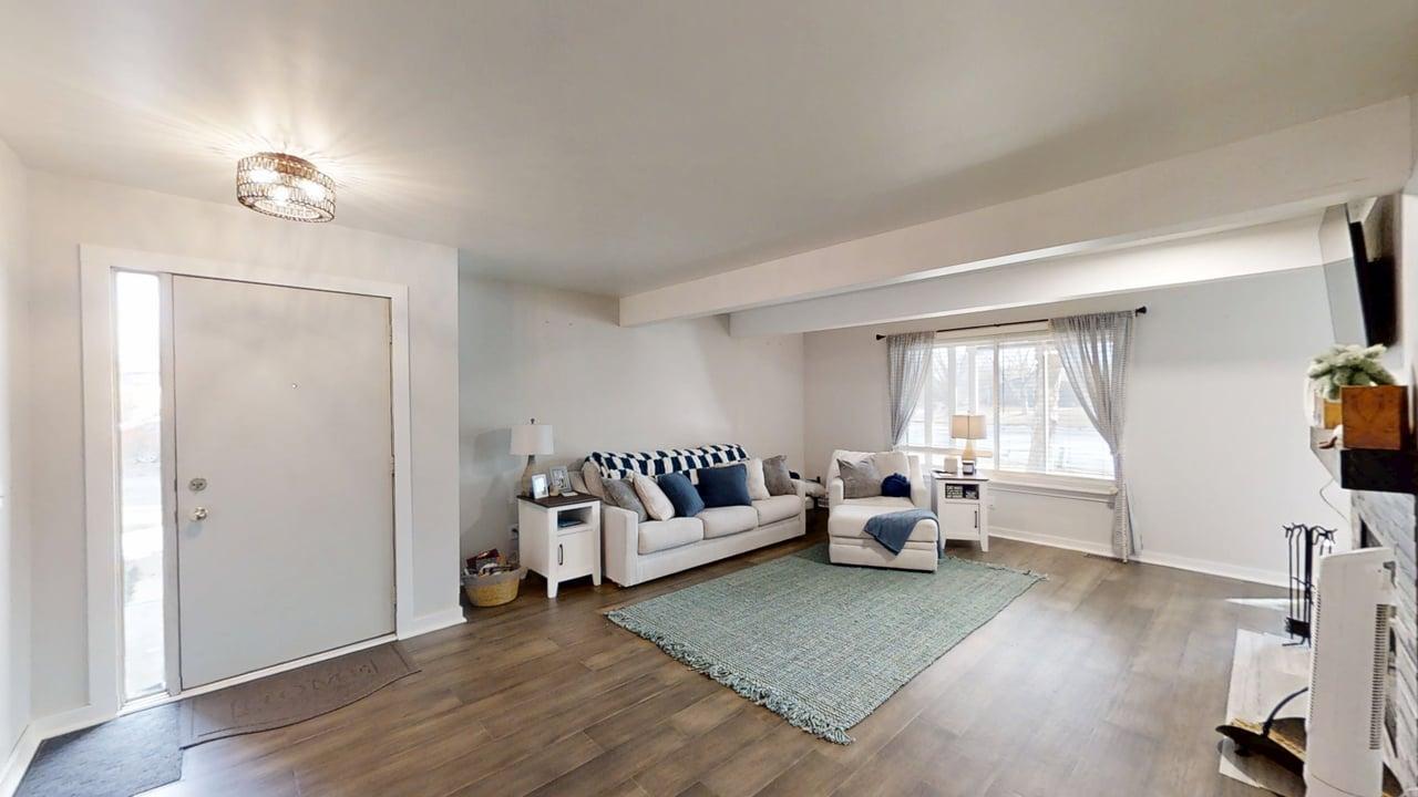 2134 Harbor Town Circle, Unit 2134 Champaign, IL 61821 - Photo 4 of 31