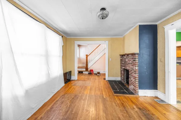 $279,670 | 211 Maple Street, Bangor, ME 04401
