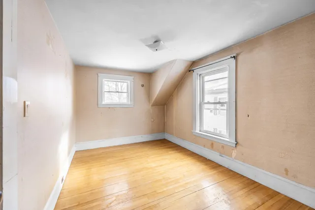 $299,000 | 211 Maple Street, Bangor, ME 04401