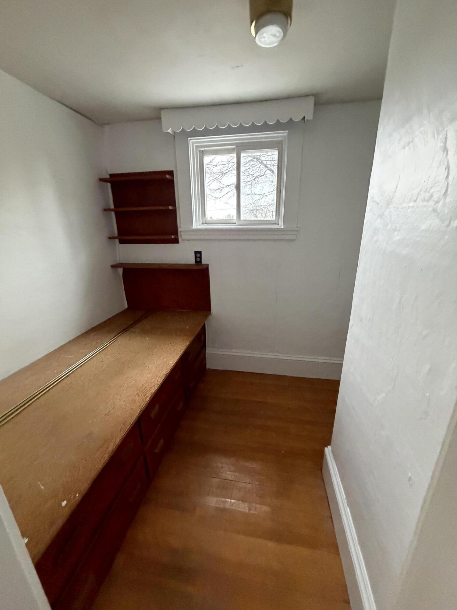 211 Maple Street Bangor, ME 04401 - Photo 22 of 26 IMG_0201