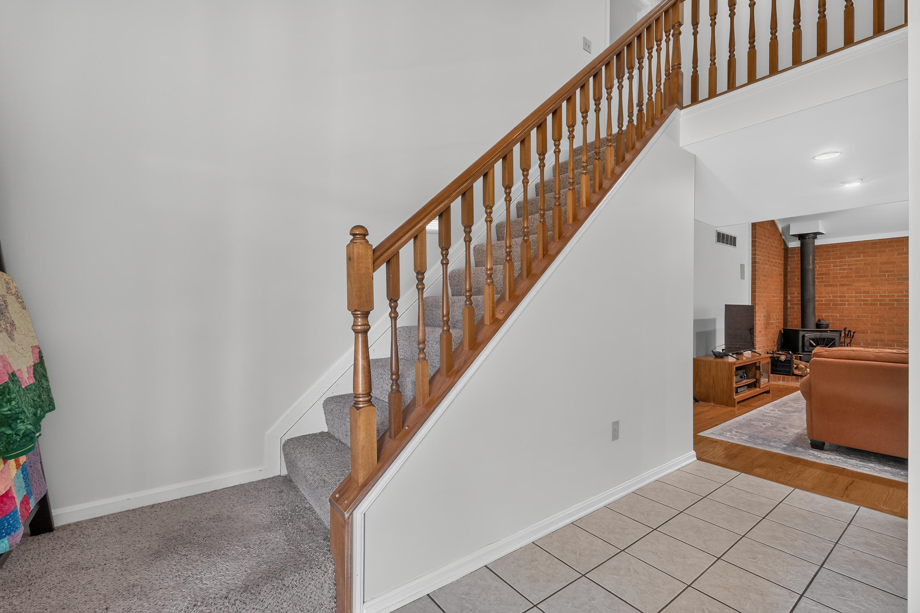 3942 Petersburg Road Burlington, KY 41005 - Photo 13 of 50 Tiled foyer