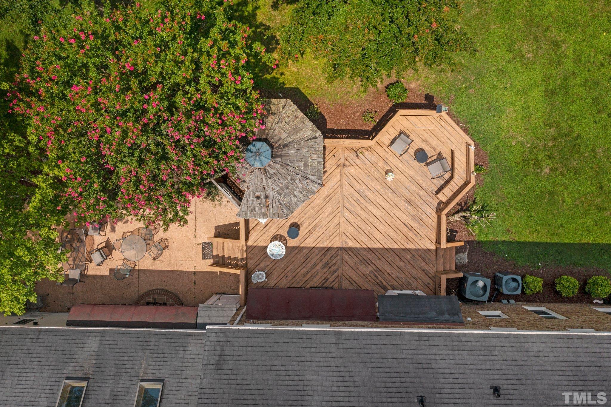 7525 South Tanglewild Drive Raleigh, NC 27613 - Photo 46 of 50 a view of outside area