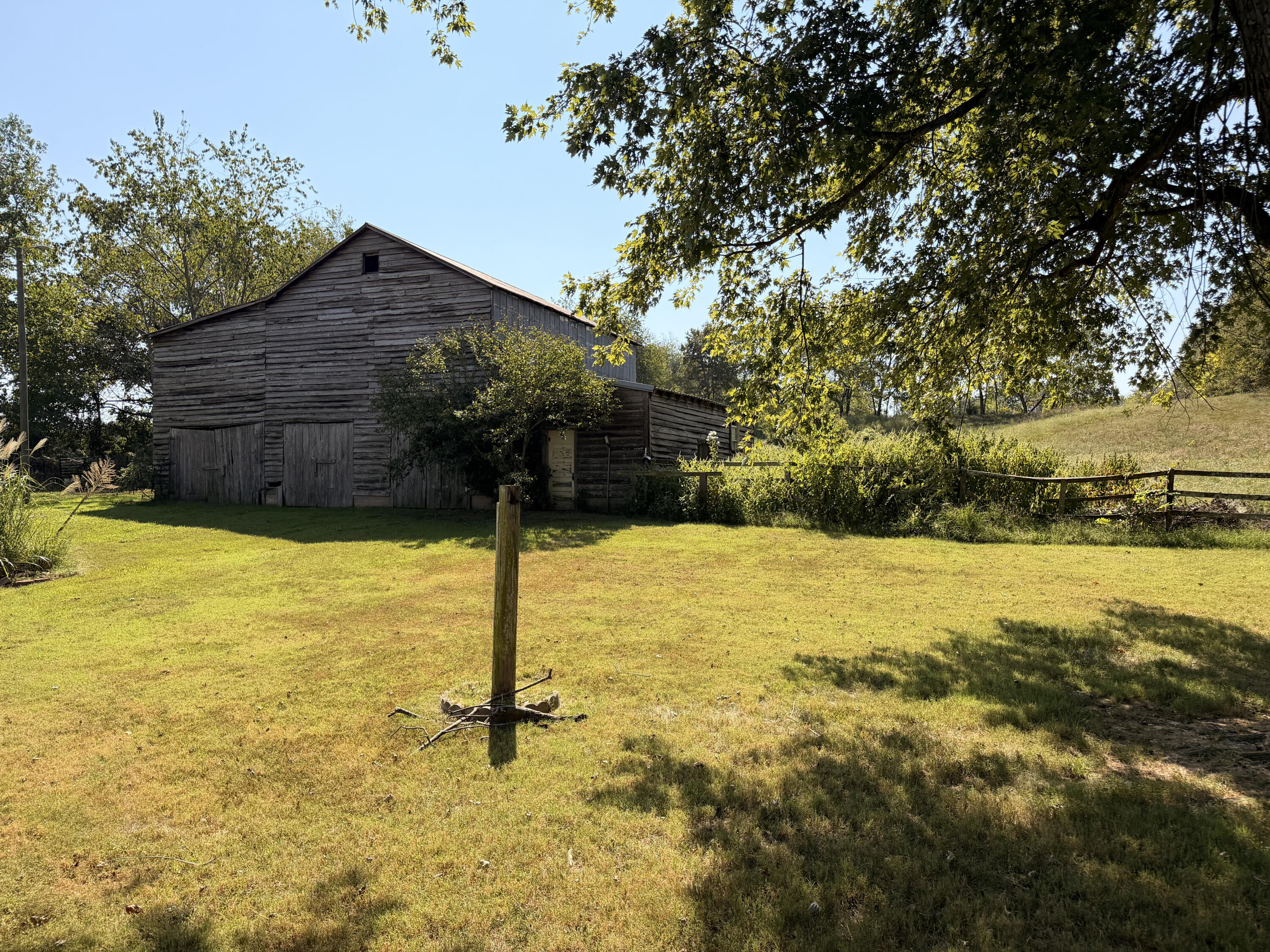 2004 Wingo Road Wingo, KY 42088 - Photo 26 of 34 IMG_7077