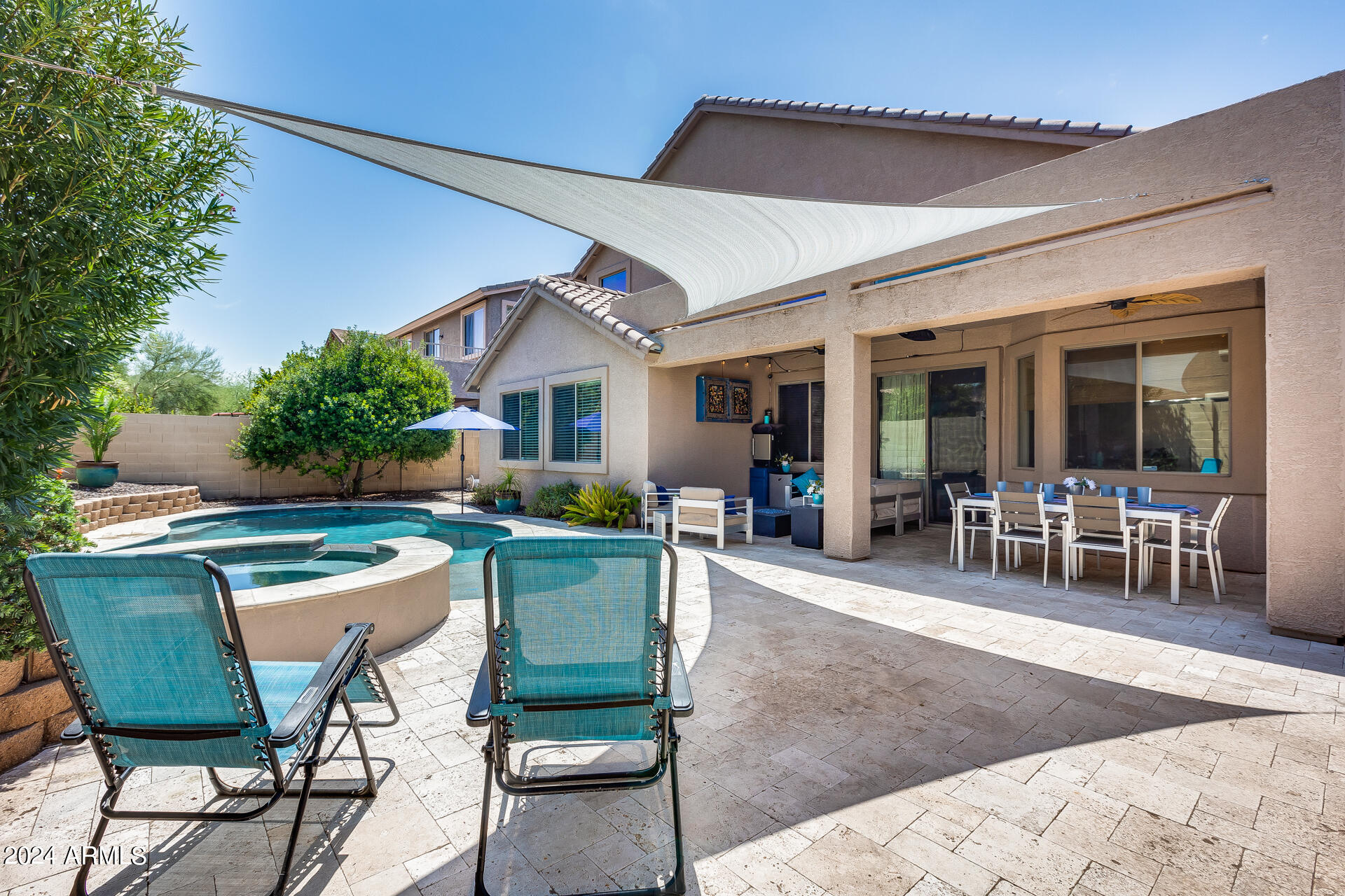 3214 West Sentinel Rock Road Phoenix, AZ 85086 - Photo 4 of 61 Gallery Image 4