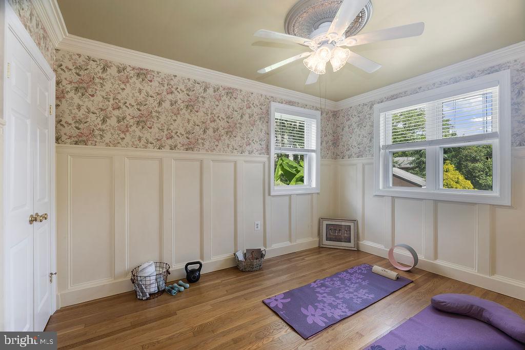 1516 Vivian Court Silver Spring, MD 20902 - Photo 20 of 61 2nd Bedroom on 4th level