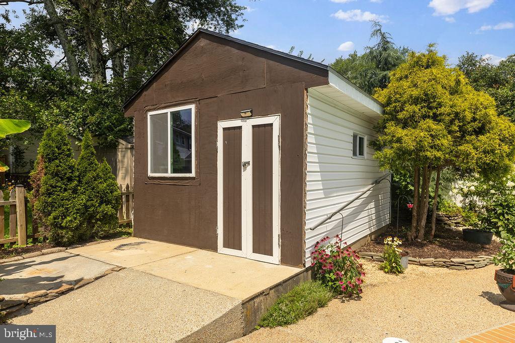 1516 Vivian Court Silver Spring, MD 20902 - Photo 43 of 61 Storage Shed