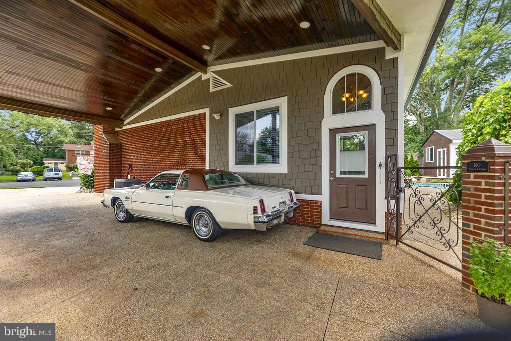 1516 Vivian Court Silver Spring, MD 20902 - Photo 44 of 61 Oversized Carport