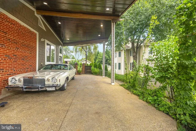 $819,950 | 1516 Vivian Court, Silver Spring, MD 20902