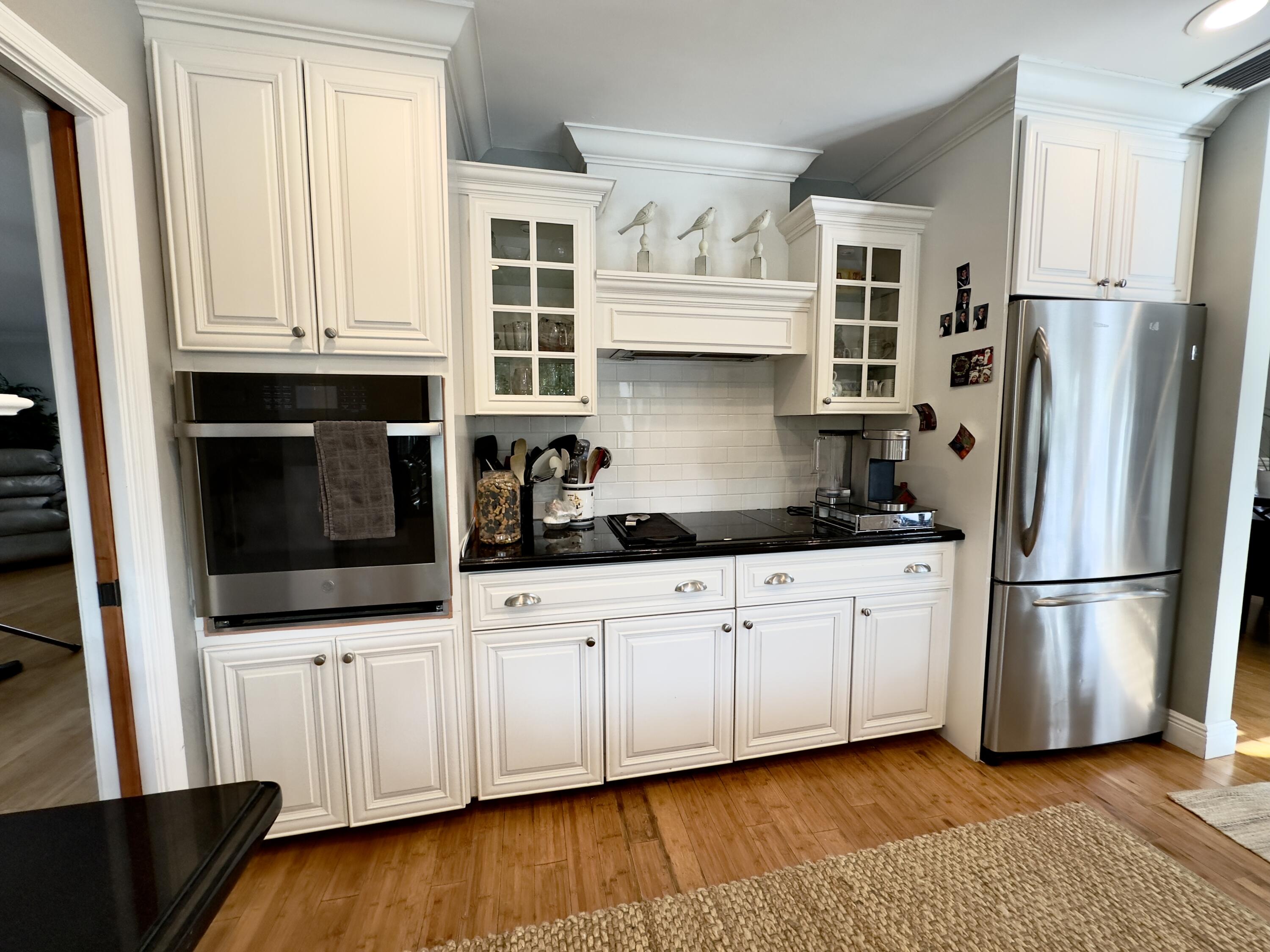 1111 Tamarind Way Boca Raton, FL 33486 - Photo 19 of 25 Kitchen
