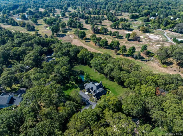 $4,250,000 | 11 Victorian Lane, Glen Head, NY 11545