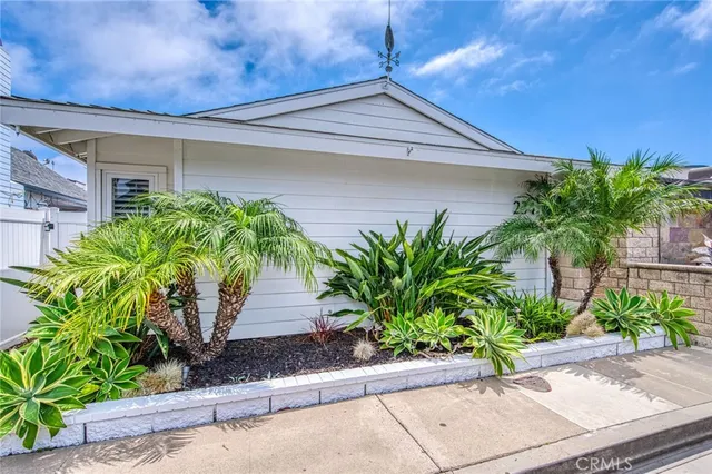 $8,495 | 234 Prospect Street, Newport Beach, CA 92663