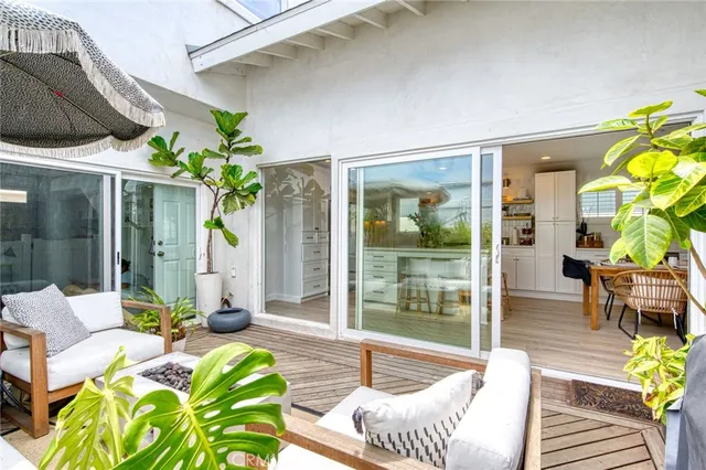 $8,495 | 234 Prospect Street, Newport Beach, CA 92663