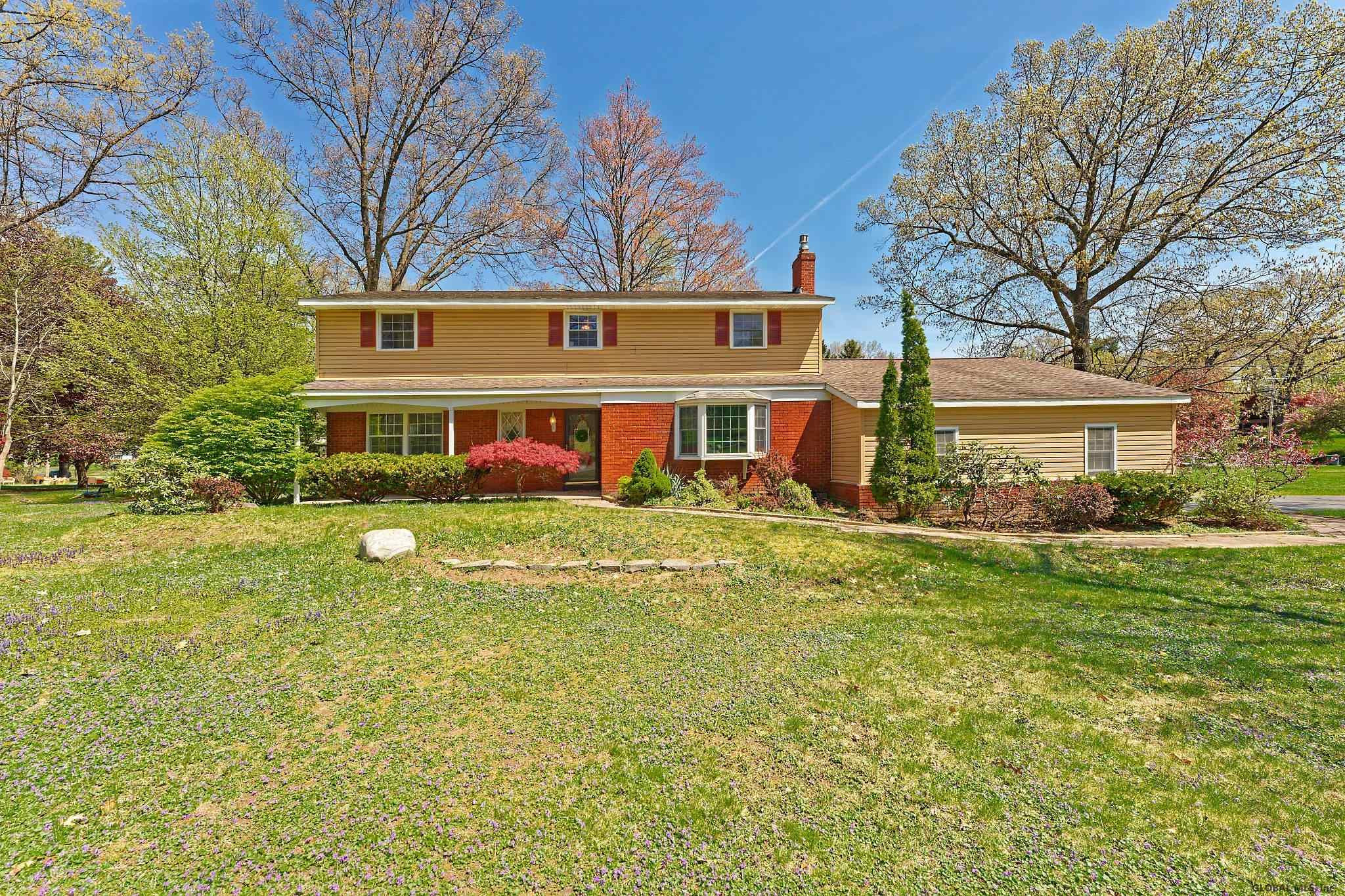 12 Maple Ridge Clifton Park, NY 12019 - Photo 1 of 24 Photo 1