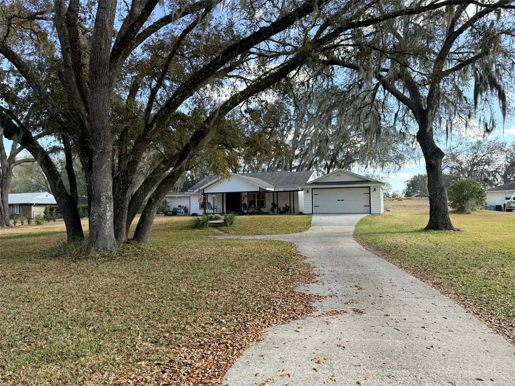 1204 Tall Oaks Road DeLand, FL 32720 - Photo 2 of 28 Gallery Image 2