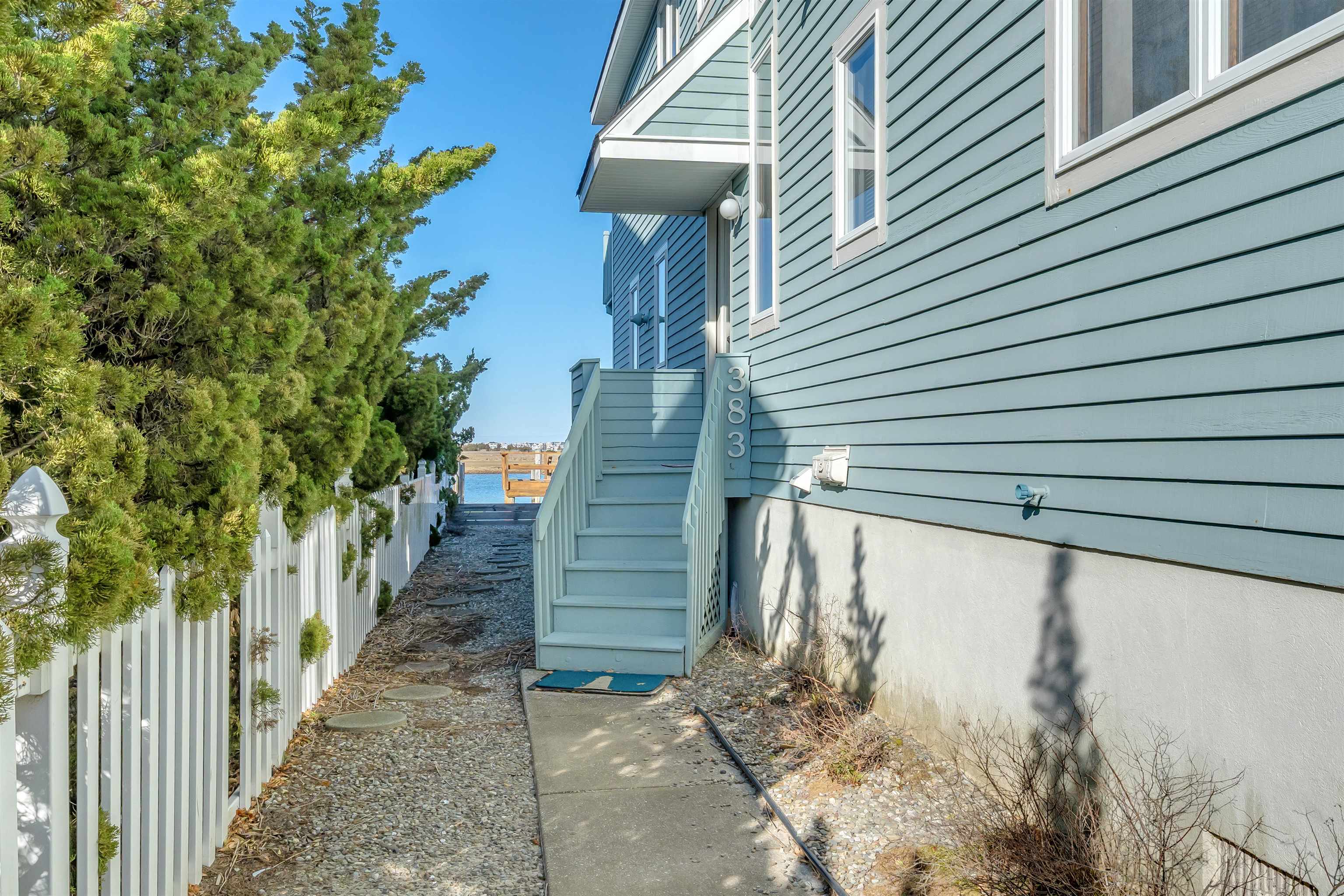 383 39th Street, Unit WEST Avalon, NJ 08202 - Photo 4 of 47