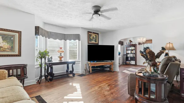 $1,000,000 | 2977 Highway 56, Tracy City, TN 37387