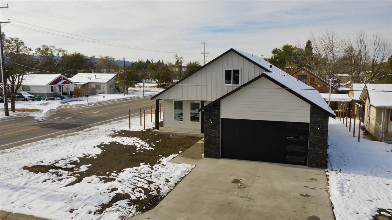 803 North Johnson Road Spokane Valley, WA 99206 - Photo 2 of 21 Gallery Image 2