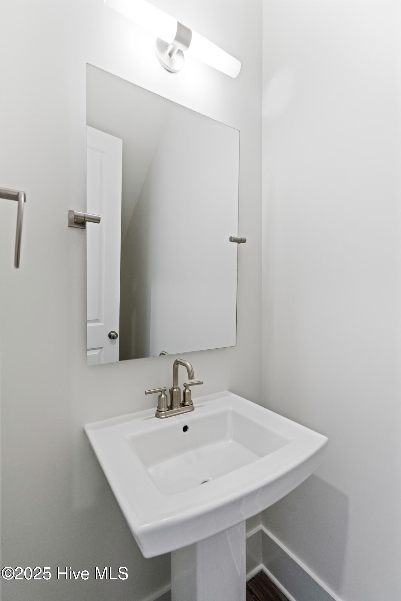 1017 Tidal Lane, Unit 8A Wilmington, NC 28401 - Photo 11 of 45 mls-DSC09646