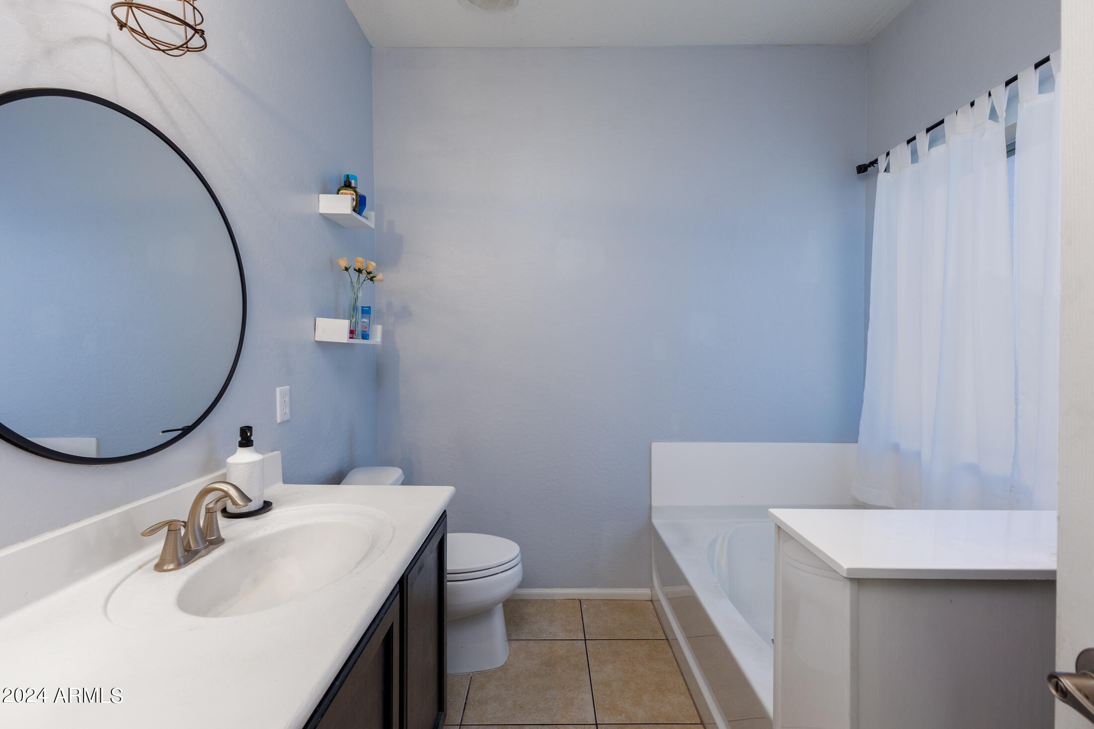 923 East Randy Street Avondale, AZ 85323 - Photo 12 of 23 923 E Randy St-18