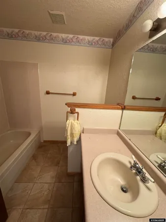 $495,000 | 221 Rimrock Drive, Evanston, WY 82930