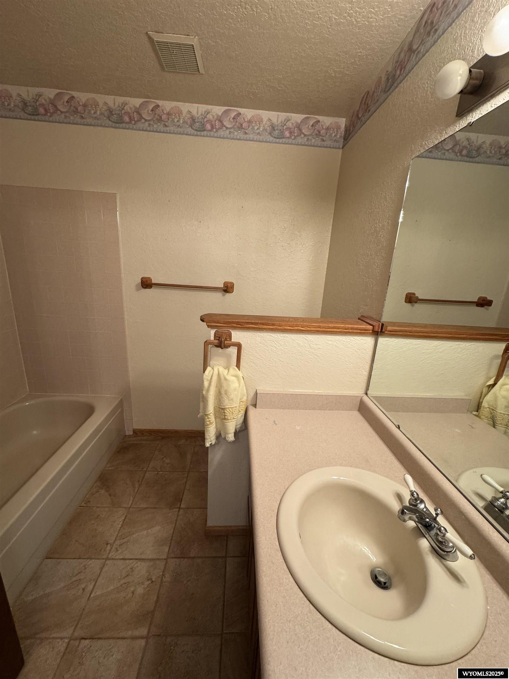 221 Rimrock Drive Evanston, WY 82930 - Photo 13 of 23