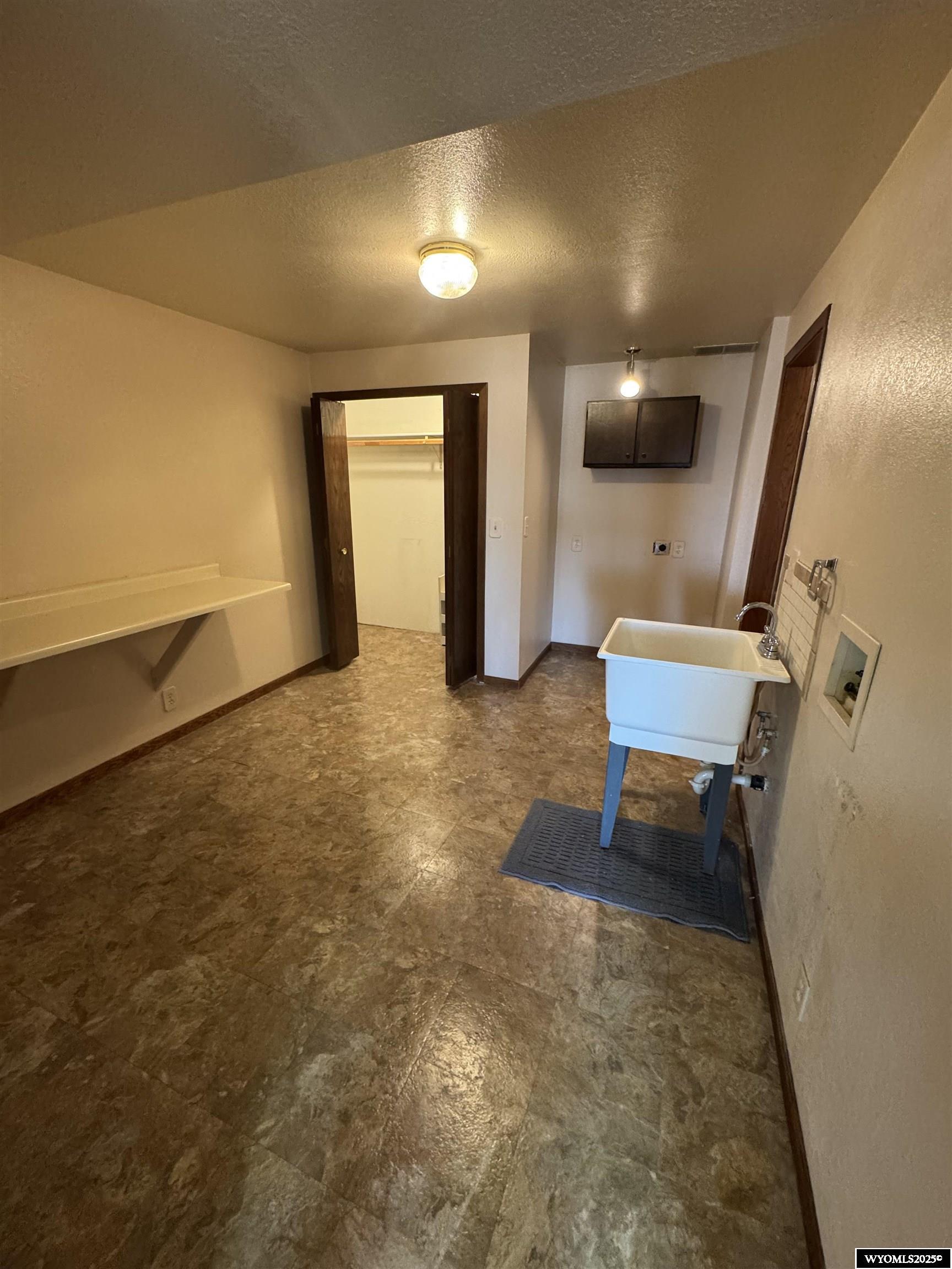 221 Rimrock Drive Evanston, WY 82930 - Photo 22 of 23