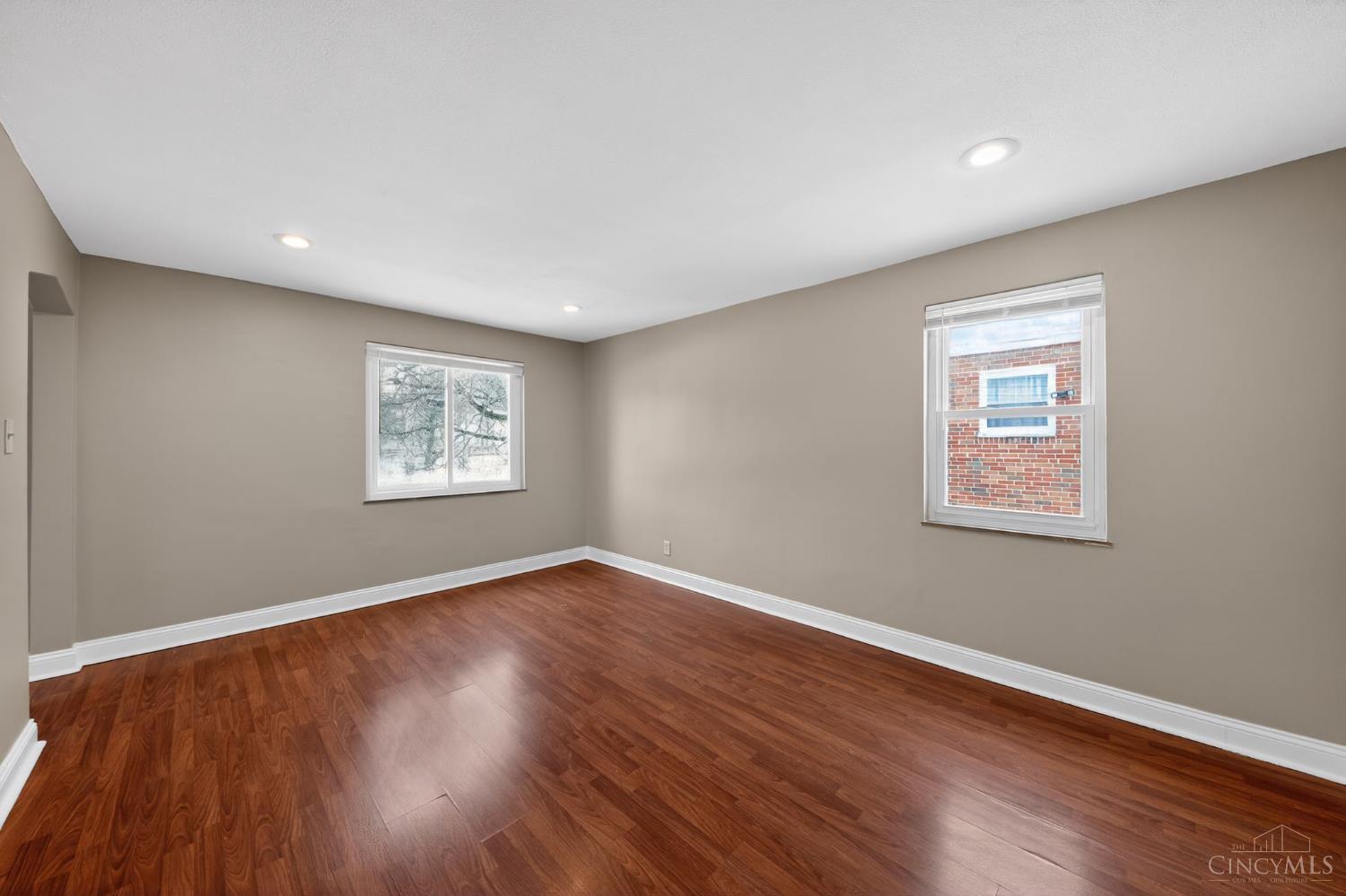 3604 Muddy Creek Road Cincinnati, OH 45238 - Photo 12 of 34