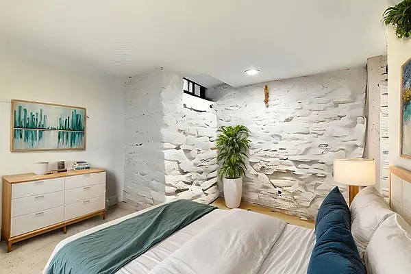 $3,995 | 35 Lexington Avenue, Unit 1F | Clinton Hill