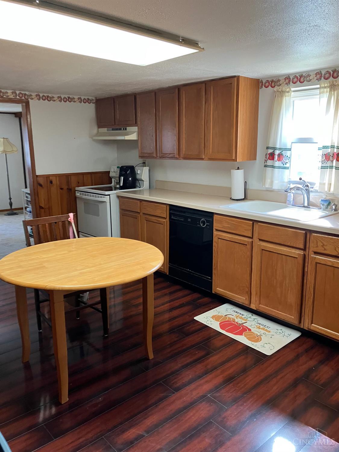 3845 Hopper Hill Road Cincinnati, OH 45255 - Photo 4 of 14 Gallery Image 4