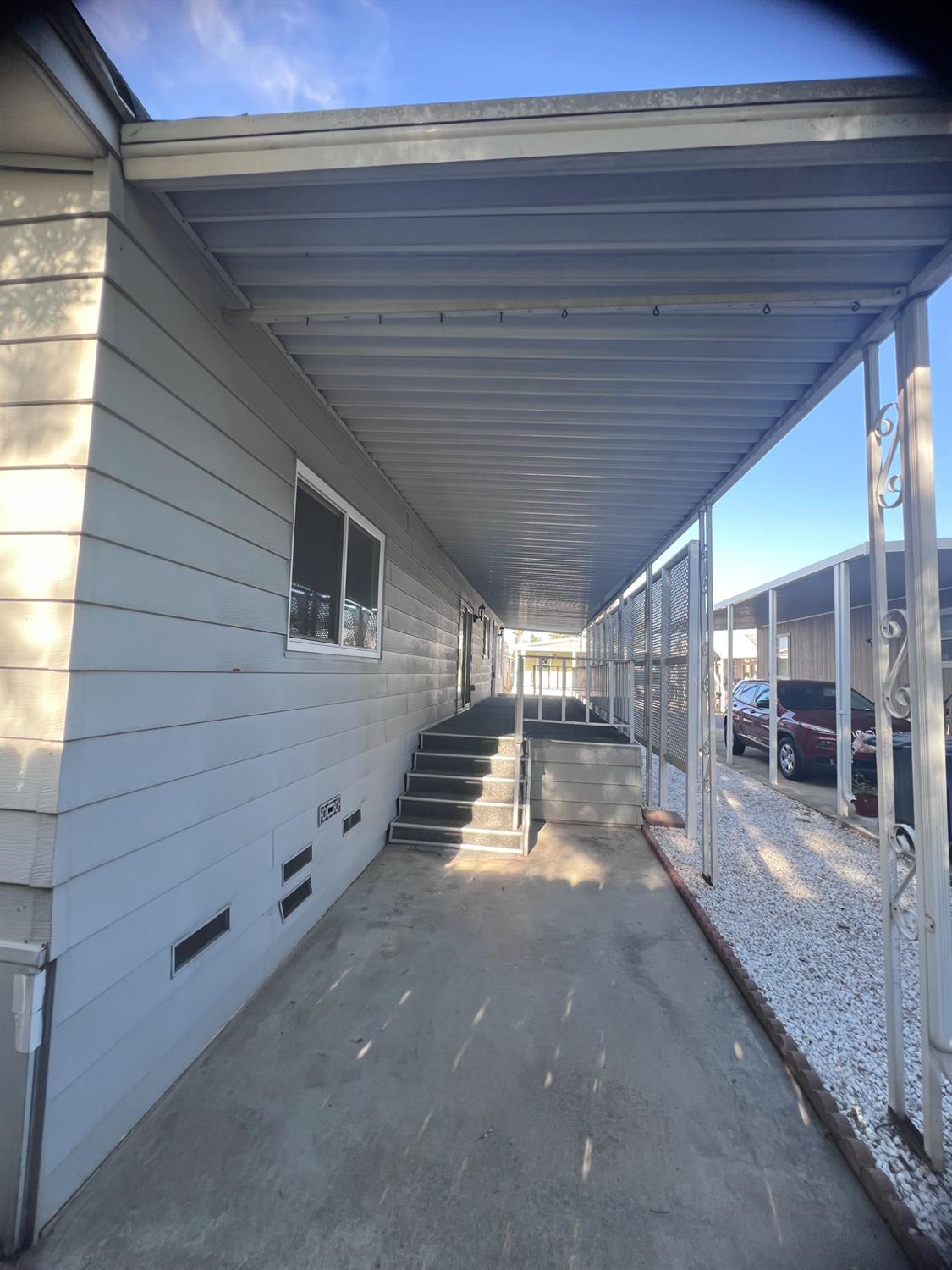 3913 Waimea Lane Modesto, CA 95355 - Photo 4 of 32 a view of entryway