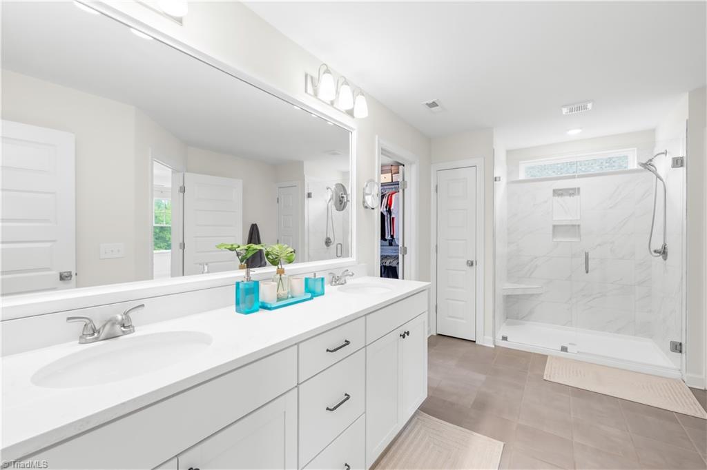 6224 Kershaw Mdws Road Pfafftown, NC 27040 - Photo 33 of 49