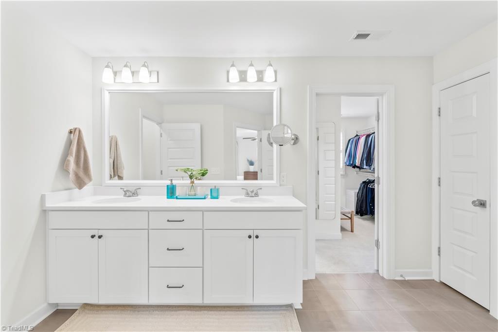 6224 Kershaw Mdws Road Pfafftown, NC 27040 - Photo 34 of 49