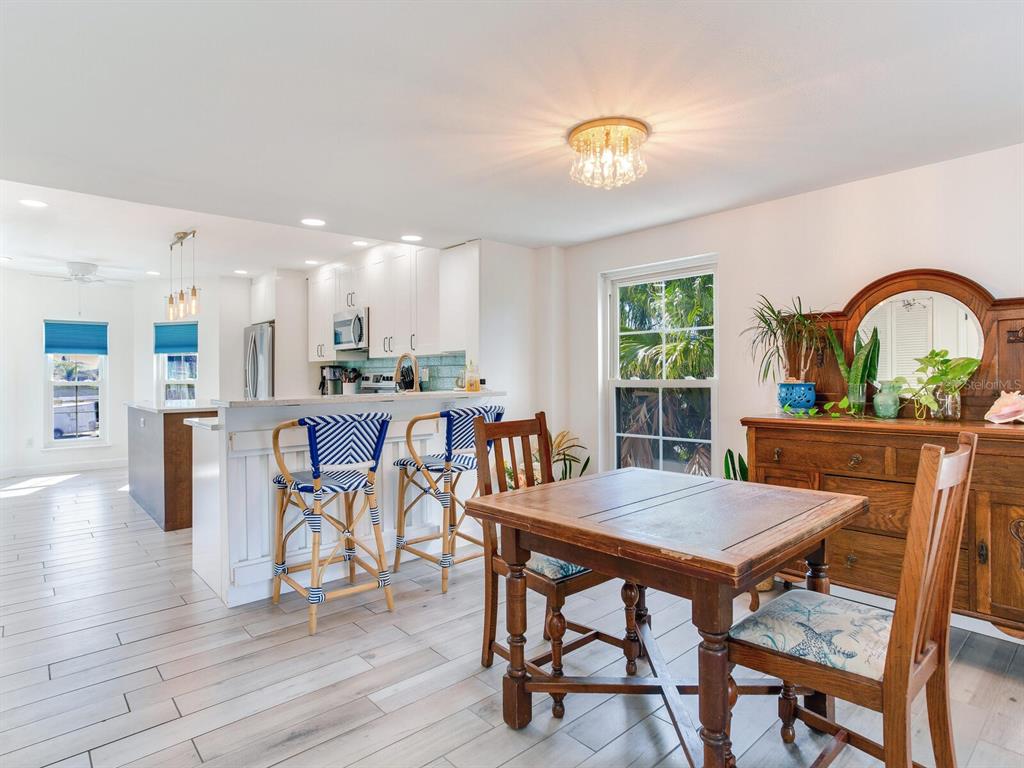 410 140th Avenue East Madeira Beach, FL 33708 - Photo 16 of 77