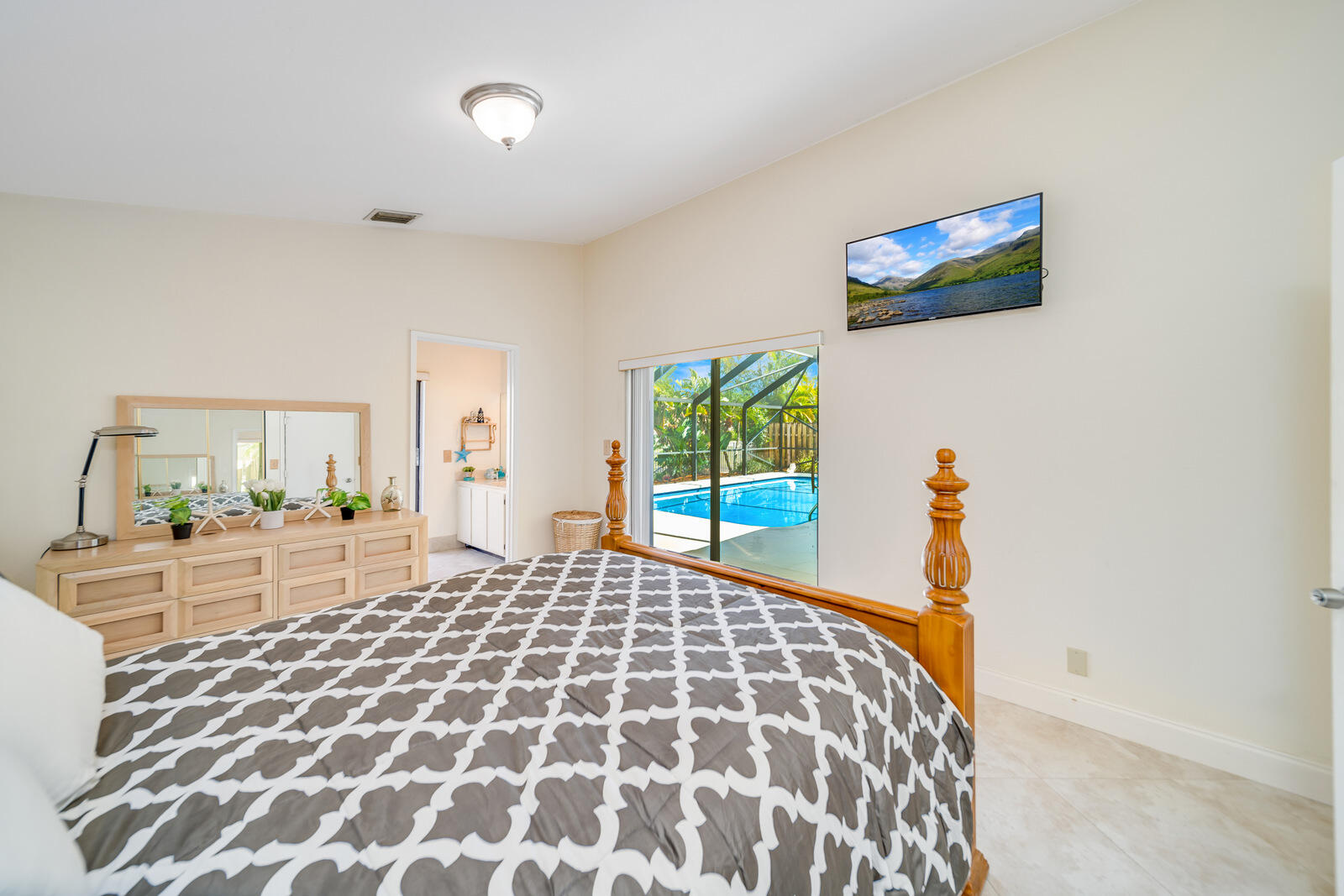21118 Rustlewood Avenue Boca Raton, FL 33428 - Photo 29 of 47 Master Suite