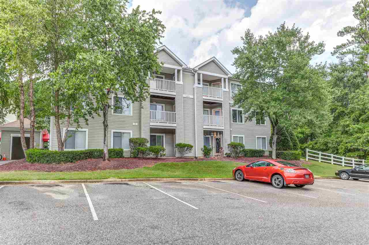 1411 Collegiate Circle, Unit 202 Raleigh, NC 27606 - Photo 2 of 20 Photo 2