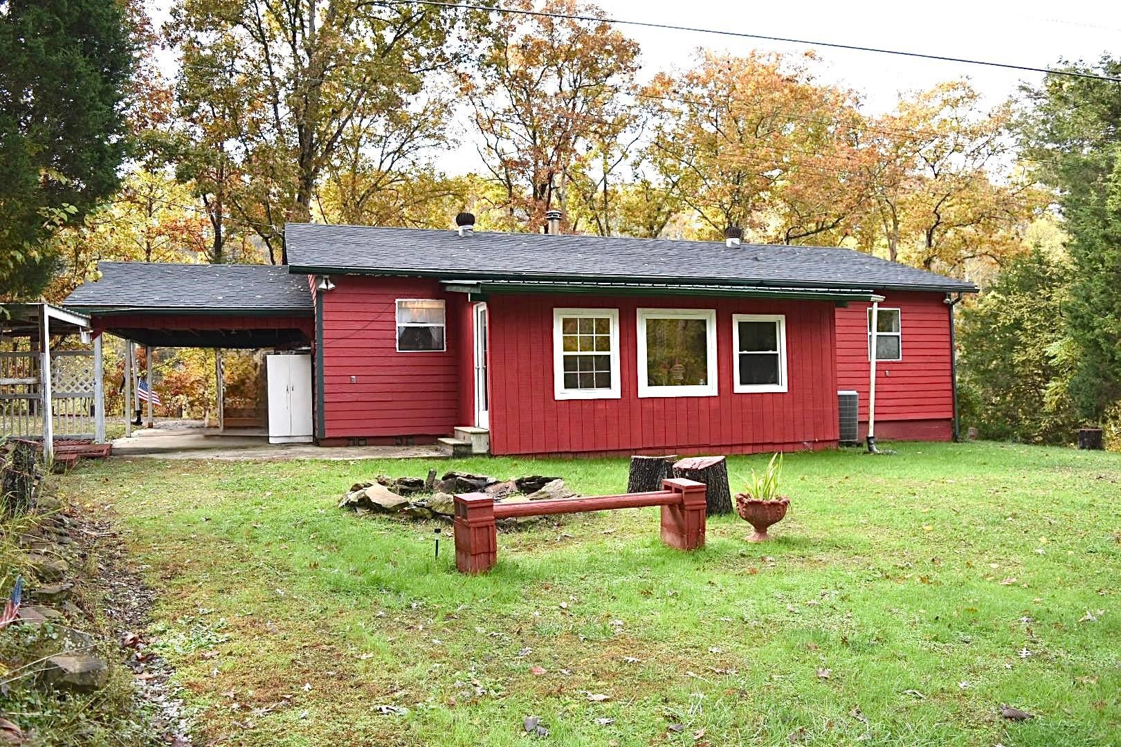 1067 Spring Branch Road Wayne, WV 25570 - Photo 26 of 30 Gallery Image 26