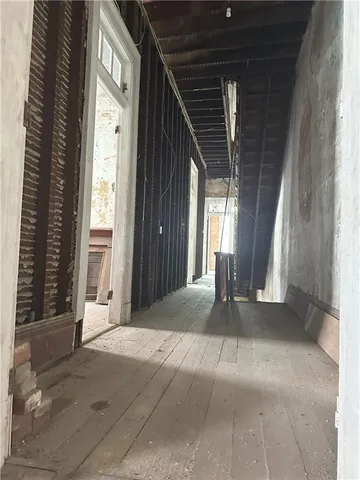 $1,250,000 | 714 Carondelet Street, New Orleans, LA 70130