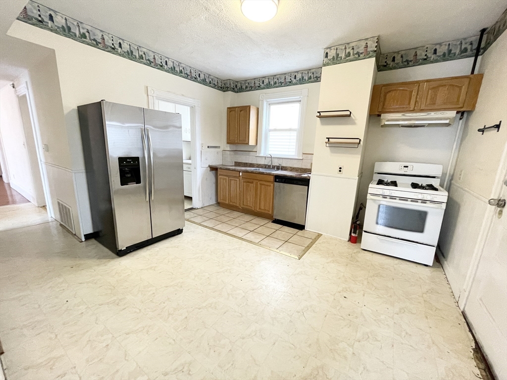 45 Crescent Avenue, Unit 2 Boston, MA 02125 - Photo 1 of 11