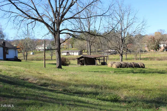 $98,500 | 215 Autumn Drive, Pennington Gap, VA 24277