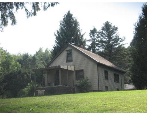 642 Branchton Road Slippery Rock, PA 16057 - Photo 2 of 3 Exterior Back.