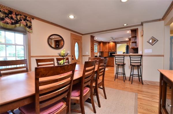 21 Chisholm Road Weymouth, MA 02190 - Photo 5 of 24 Gallery Image 5