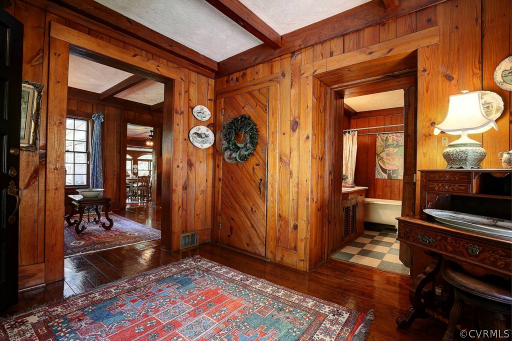 3240 Lee's Landing Road Powhatan, VA 23139 - Photo 3 of 24 Gallery Image 3
