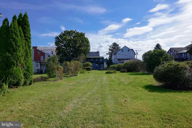 $284,900 | 218 North Main Street, Bernville, PA 19506