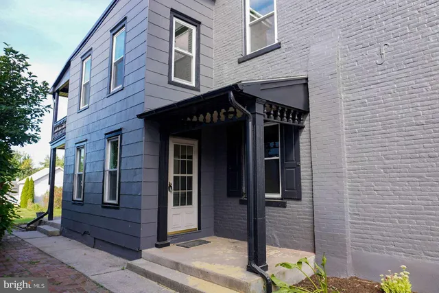 $284,900 | 218 North Main Street, Bernville, PA 19506