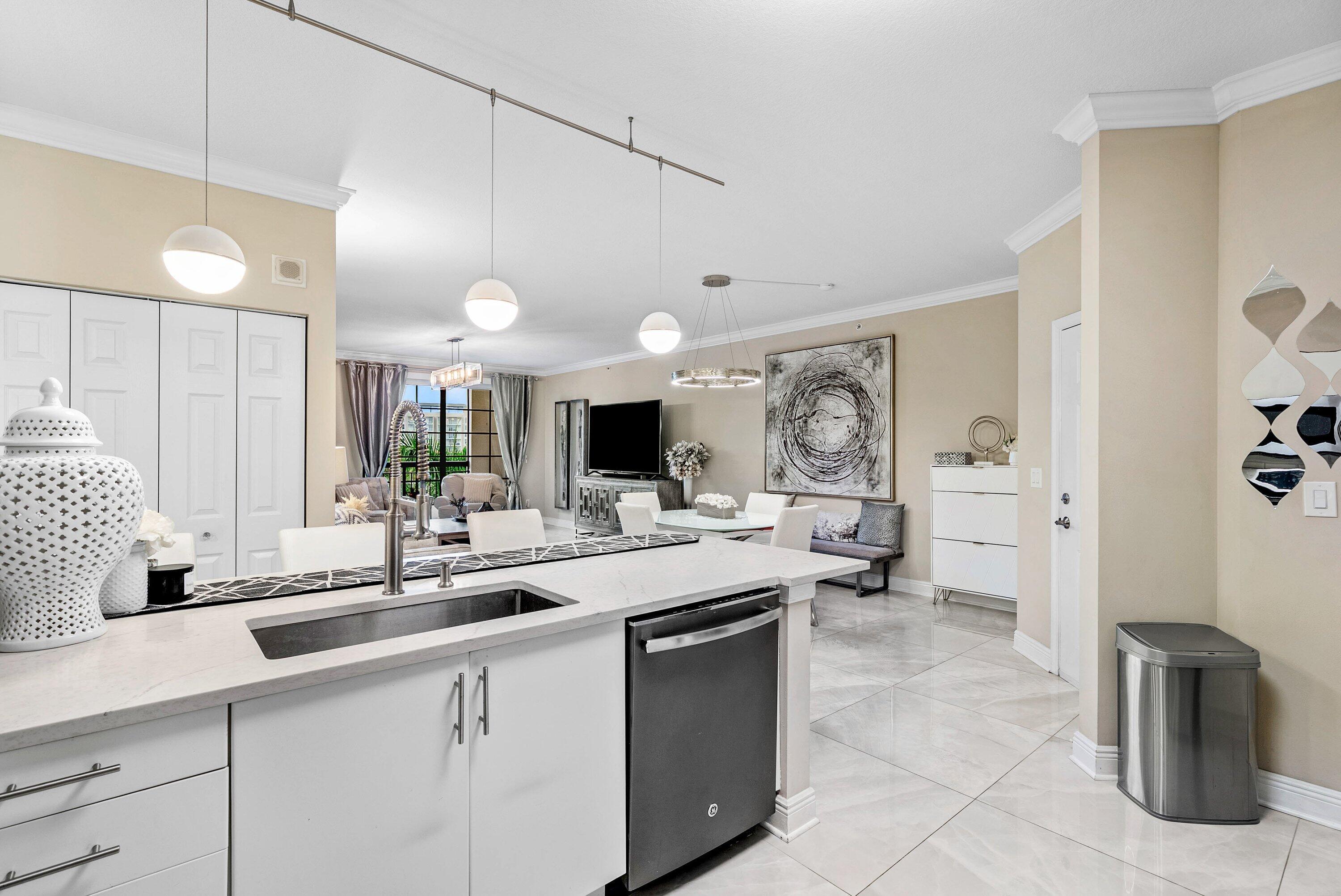 233 South Federal Highway, Unit 509 Boca Raton, FL 33432 - Photo 12 of 49 015-233SouthFederalHighway-509-BocaRaton