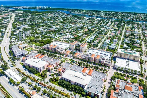 $899,000 | 233 South Federal Highway, Unit 509, Boca Raton, FL 33432