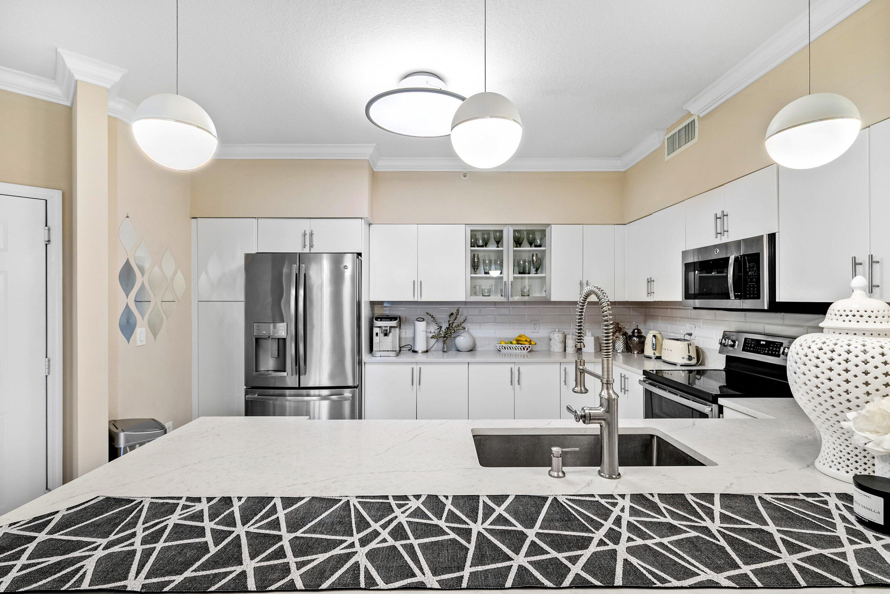 233 South Federal Highway, Unit 509 Boca Raton, FL 33432 - Photo 9 of 49 012-233SouthFederalHighway-509-BocaRaton