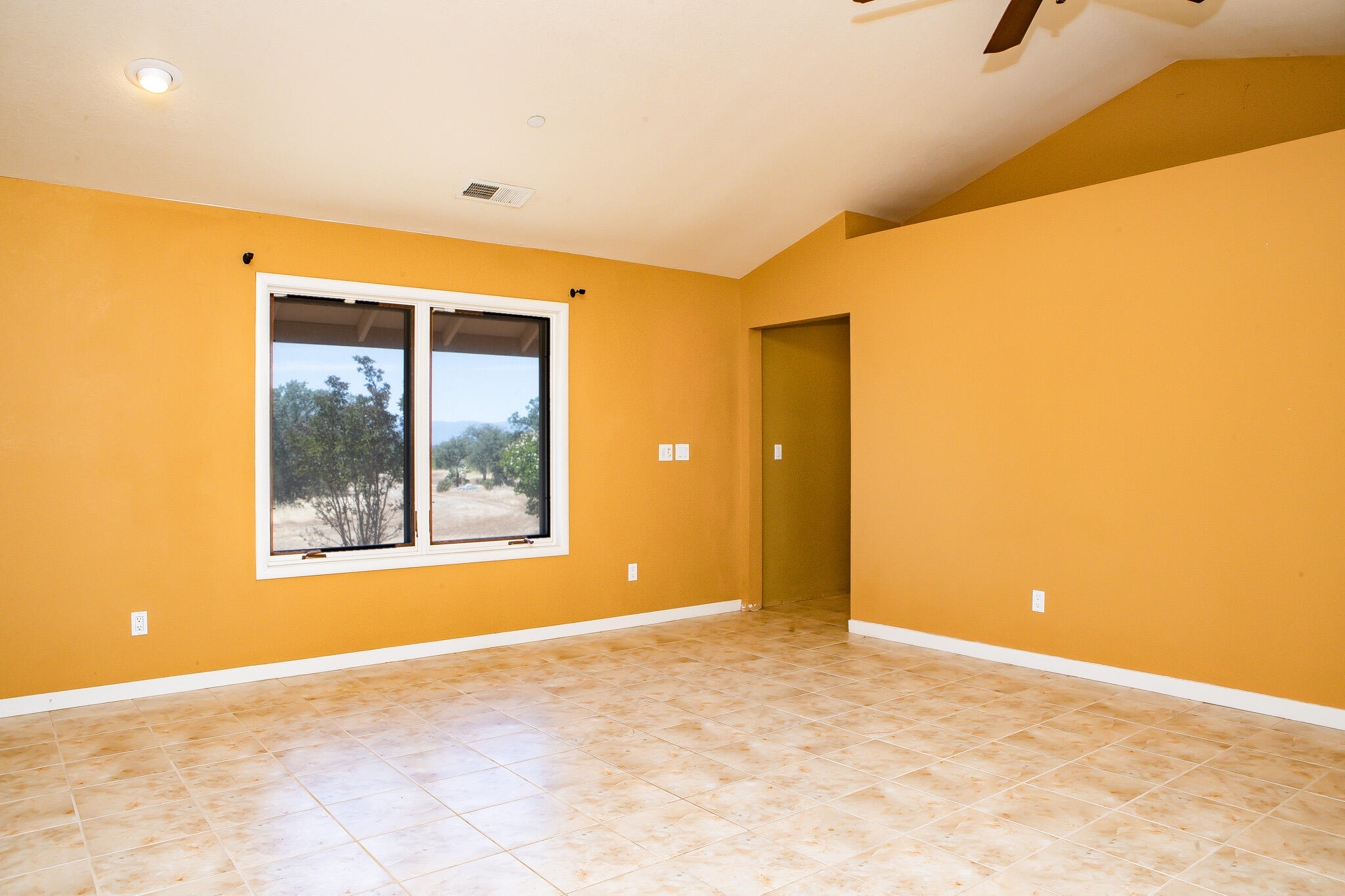 18490 Gas Point Road Cottonwood, CA 96022 - Photo 22 of 65 IMG_7784-Edit