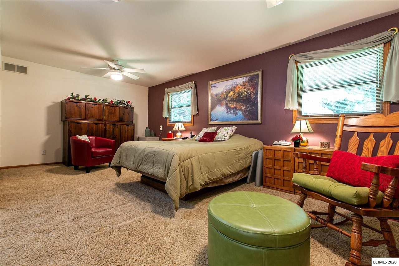 2115 Crown Point Road Dubuque, IA 52002 - Photo 12 of 25 Gallery Image 12